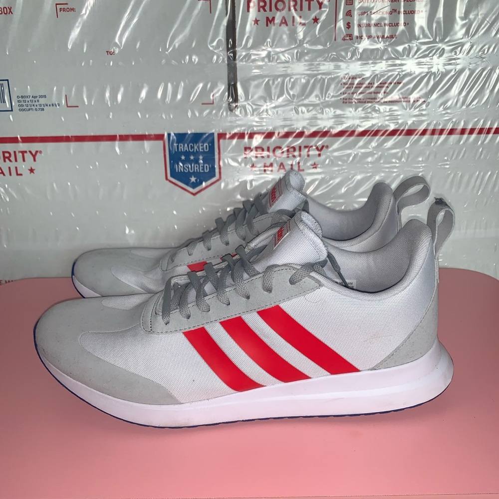 Men's Adidas Run60 Running Shoes (size 10)